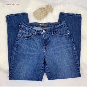 Levi’s 505 Straight Leg Women's 6 Blue Medium Wash Denim Jeans Quality GUC!